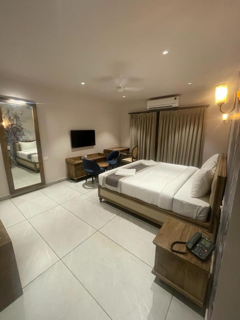 מוריג'ים Ariena By Spree Hotels Goa מראה חיצוני תמונה