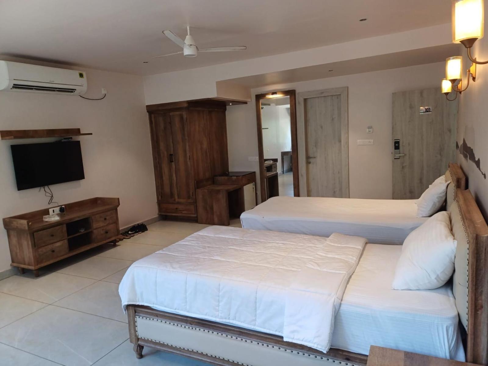 מוריג'ים Ariena By Spree Hotels Goa מראה חיצוני תמונה